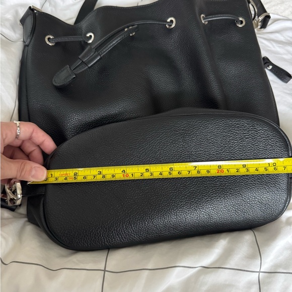 Longchamp Black Bucket Bag with Logo Lining - Picture 10 of 12